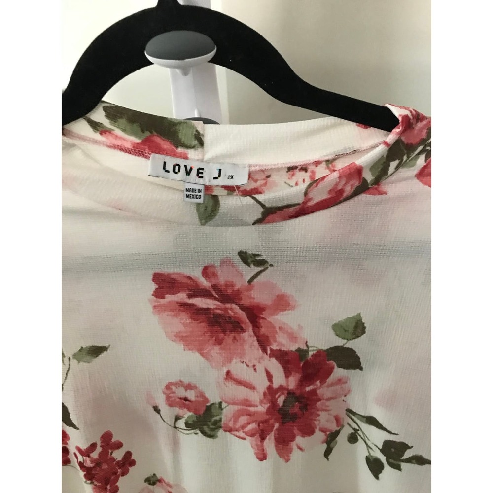 Floral top
